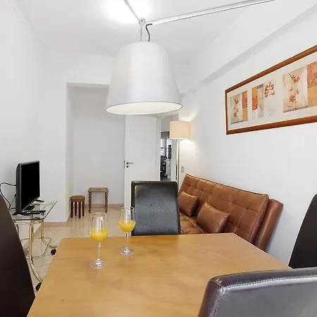 Happy House Фару