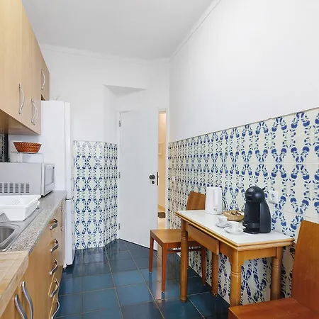 Happy House Фару