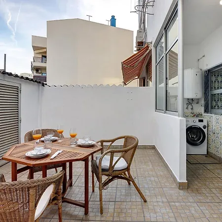 Happy House דירה
